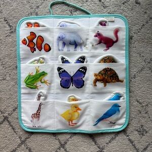 Lovevery | Animals Quilted Critter Pockets
